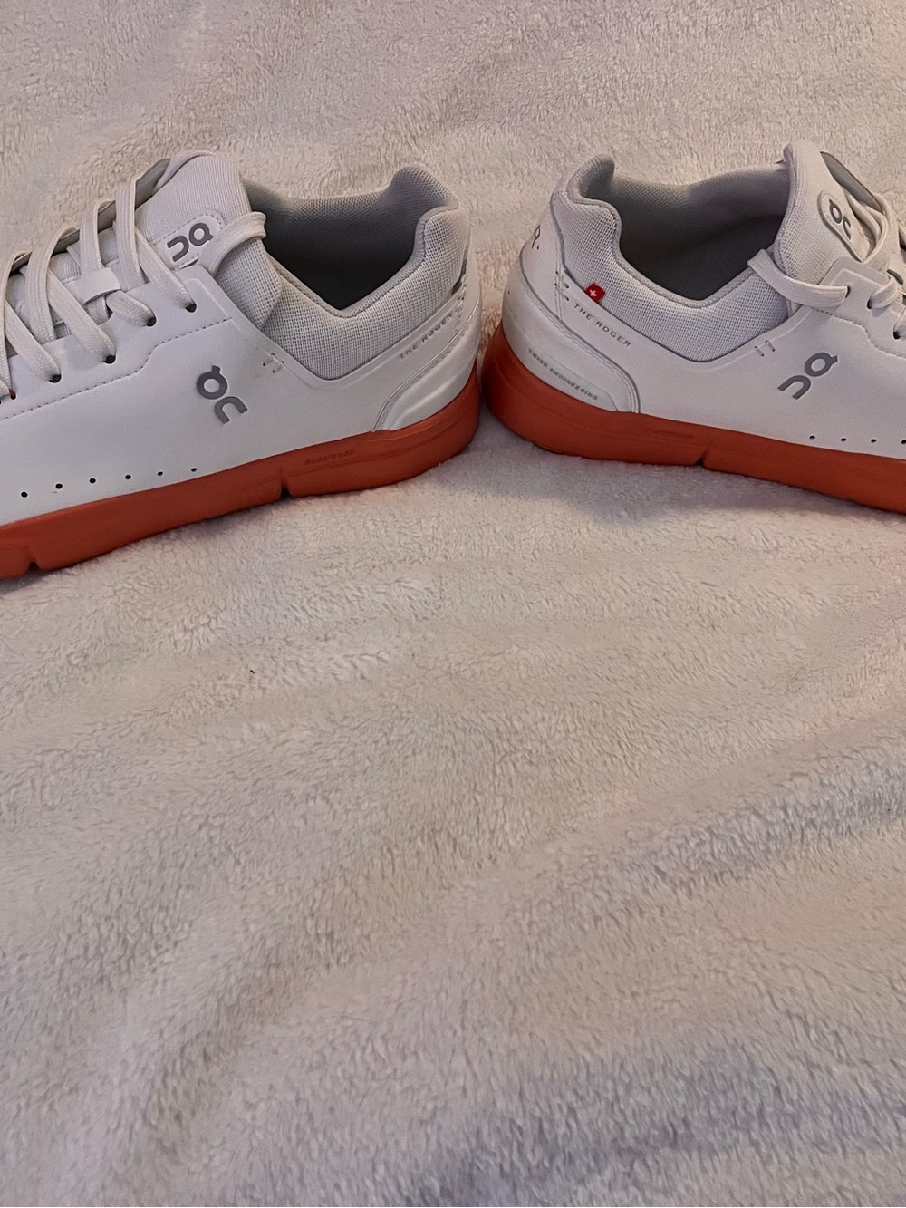 On Cloud Roger’s Men’s White Sneakers with Orange Outsole - Low-Top Lace-Up.